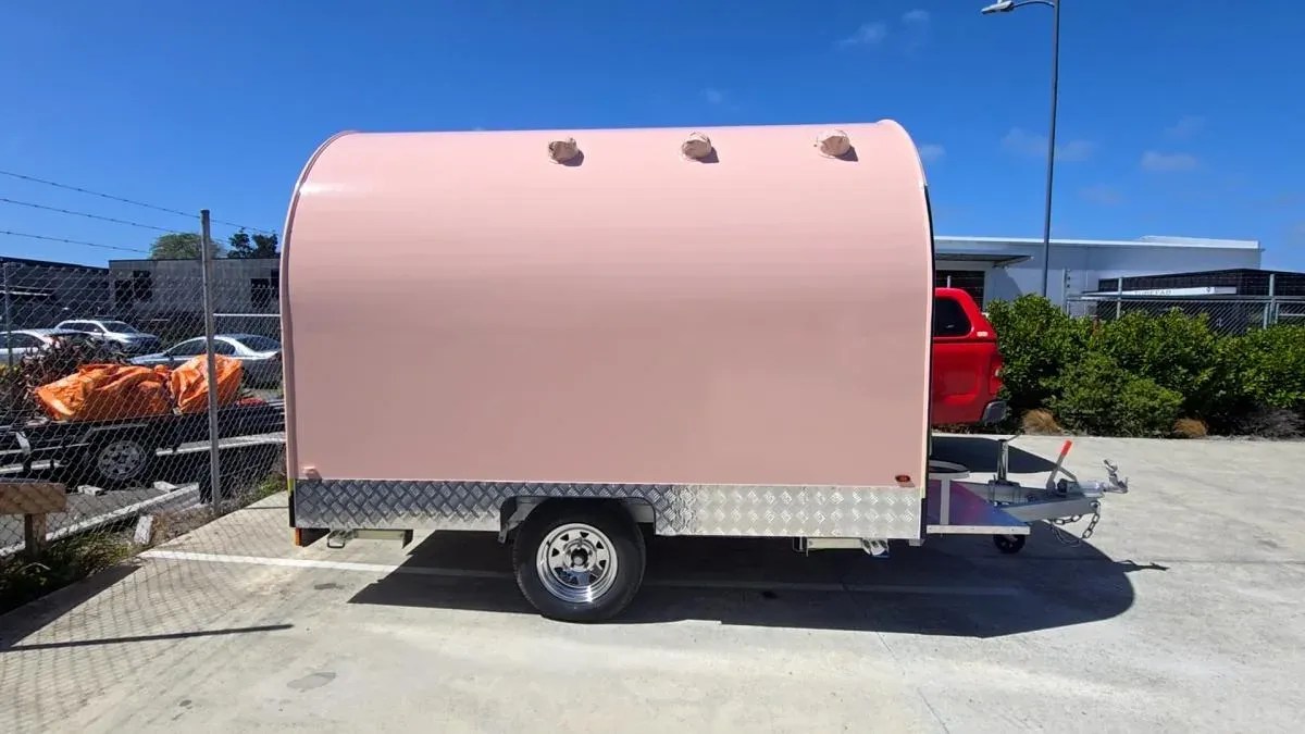 The same trailer finished in gloss pink